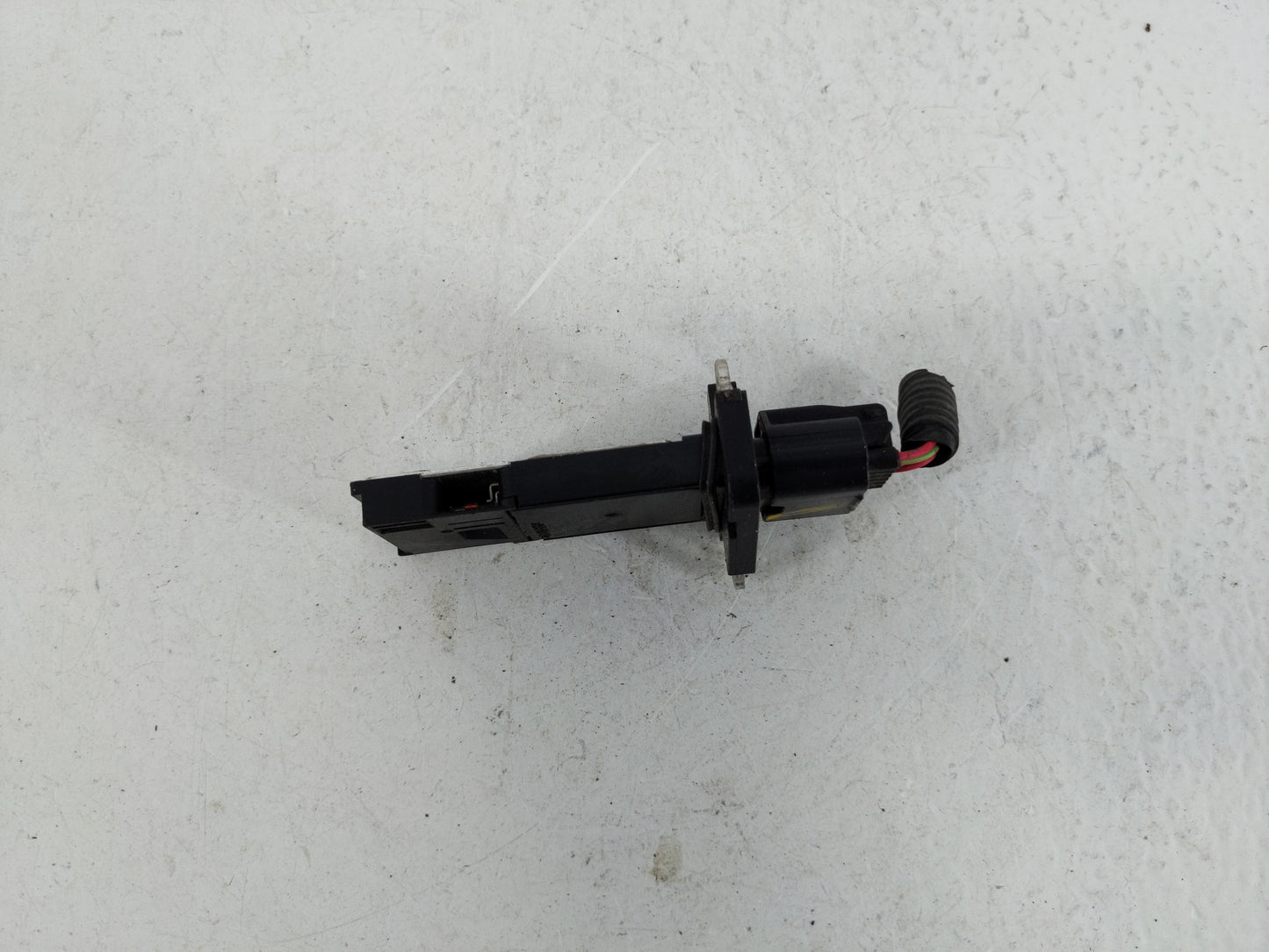 2005-2014 Nissan Pathfinder Mass Air Flow Meter Maf - Oemusedautoparts1.com