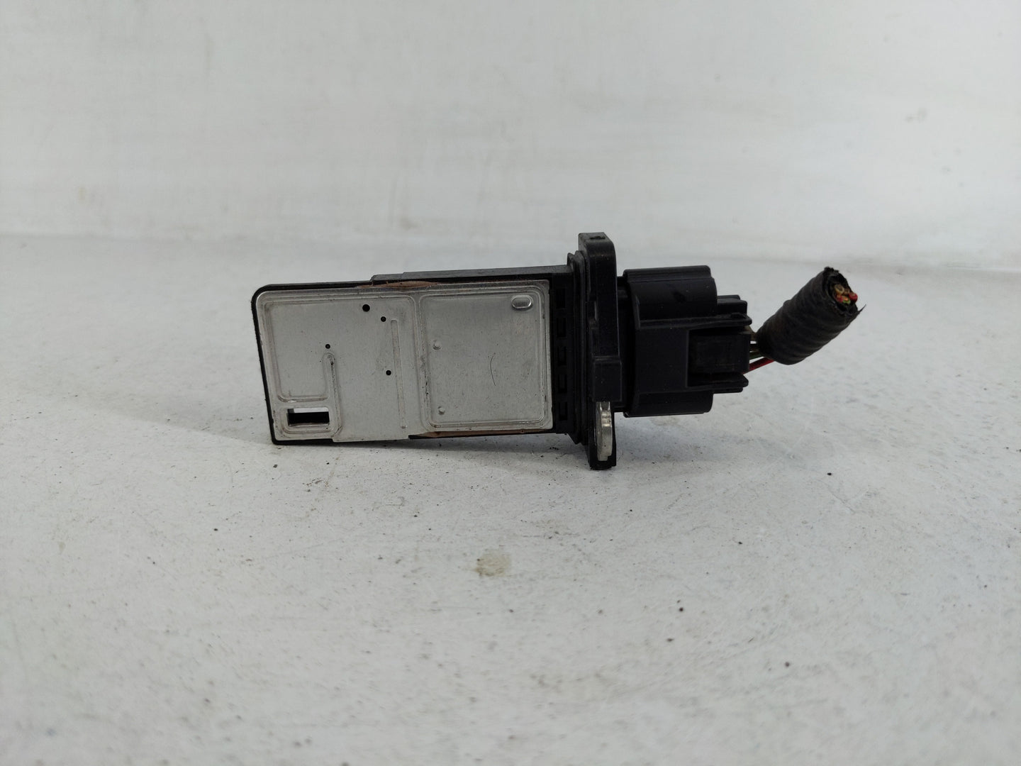2005-2014 Nissan Pathfinder Mass Air Flow Meter Maf - Oemusedautoparts1.com