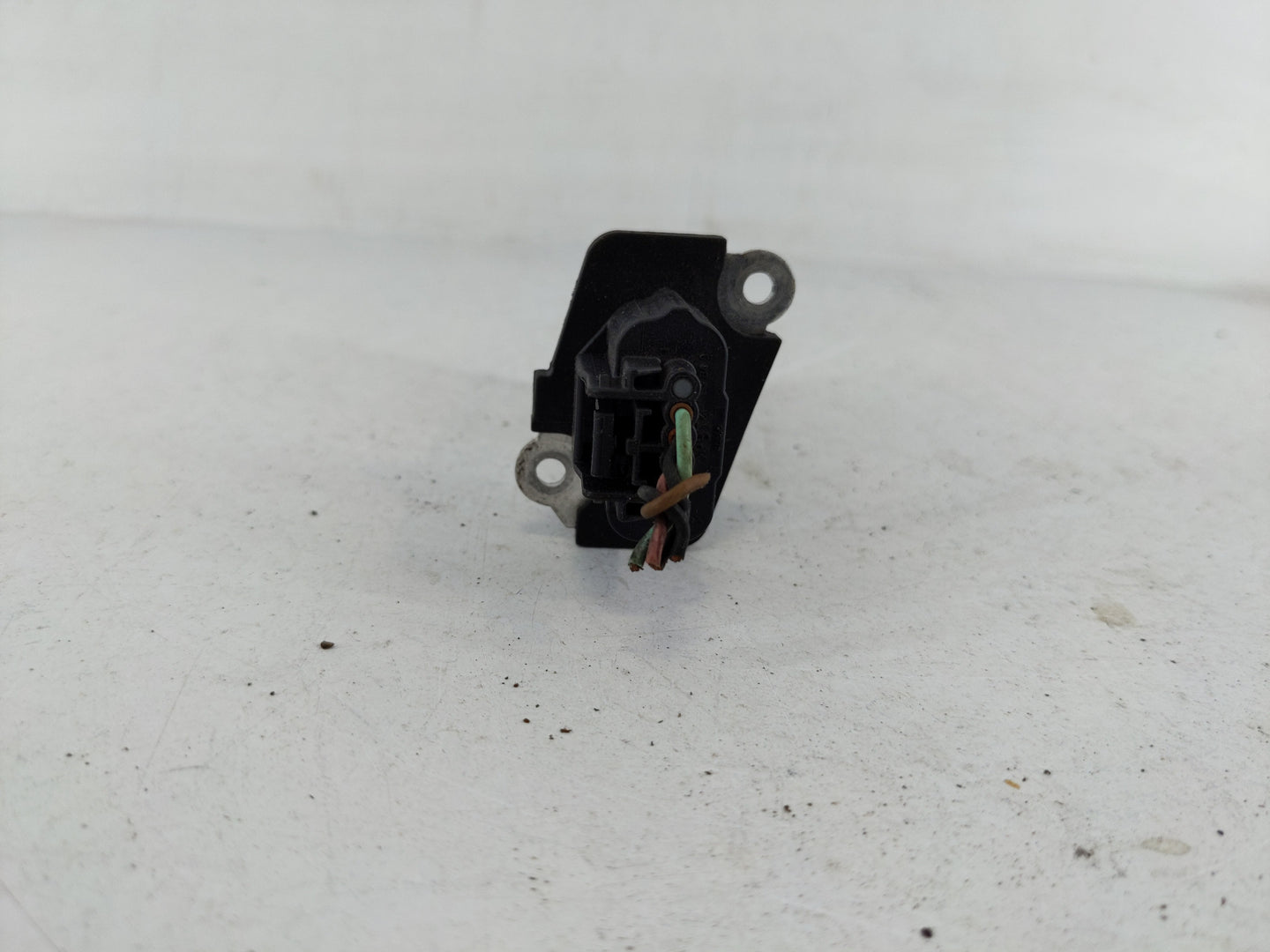 2005-2014 Nissan Pathfinder Mass Air Flow Meter Maf - Oemusedautoparts1.com