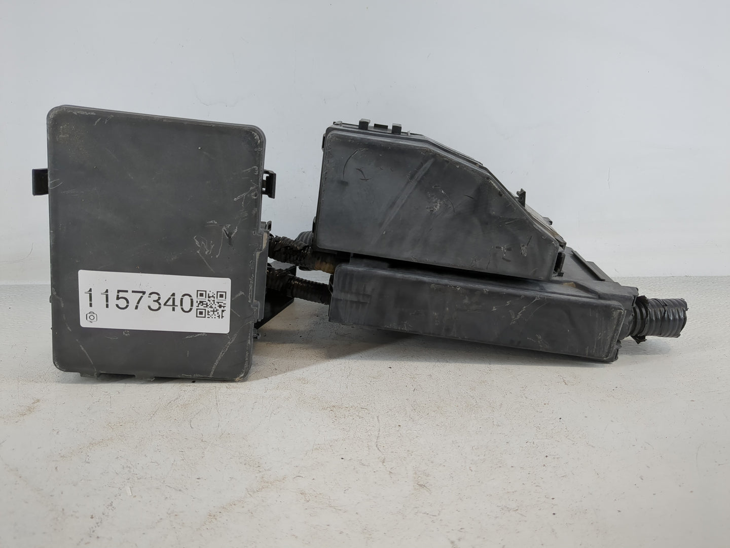 2013 Nissan Pathfinder Fusebox Fuse Box Panel Relay Module P/N:7154-5763-30 24381 7990A, 7254-5763-30 Fits OEM Used Auto Par