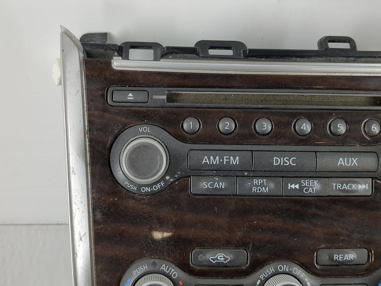 2013-2016 Nissan Pathfinder Radio AM FM Cd Player Receiver Replacement P/N:3KA0B 210200 Fits Fits 2013 2014 2015 2016 OEM Us