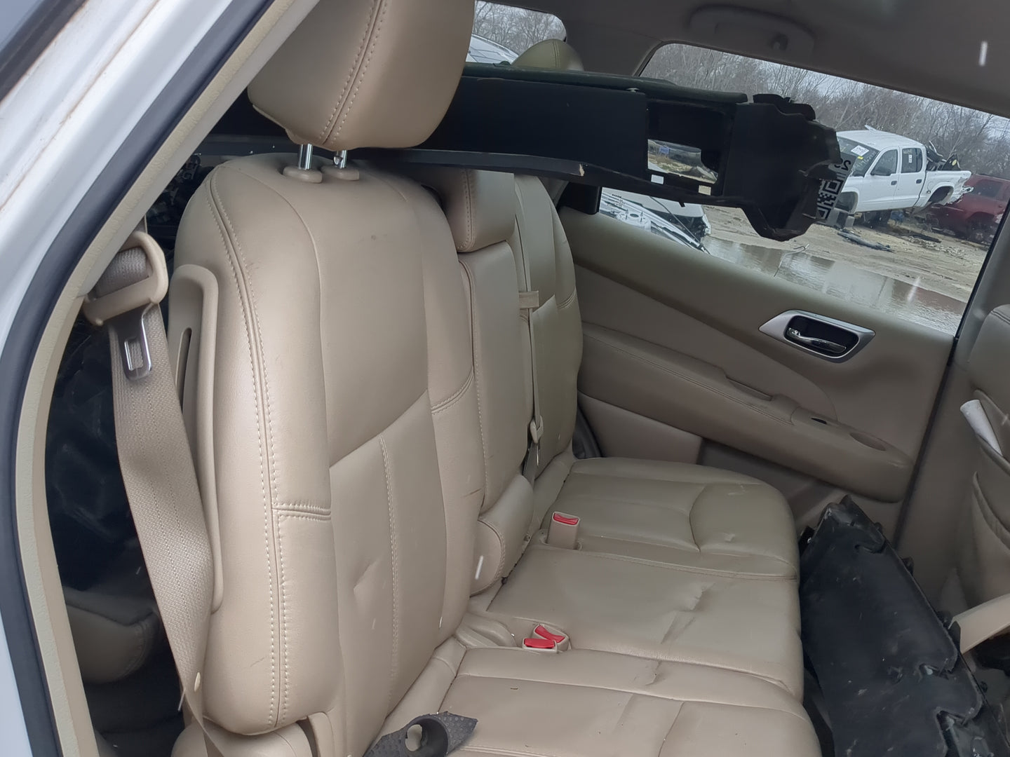 2013 Nissan Pathfinder Rear Seat Oem - Oemusedautoparts1.com