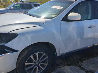 compare product 2013-2015 Nissan Pathfinder Driver Front Door Oem 1173555