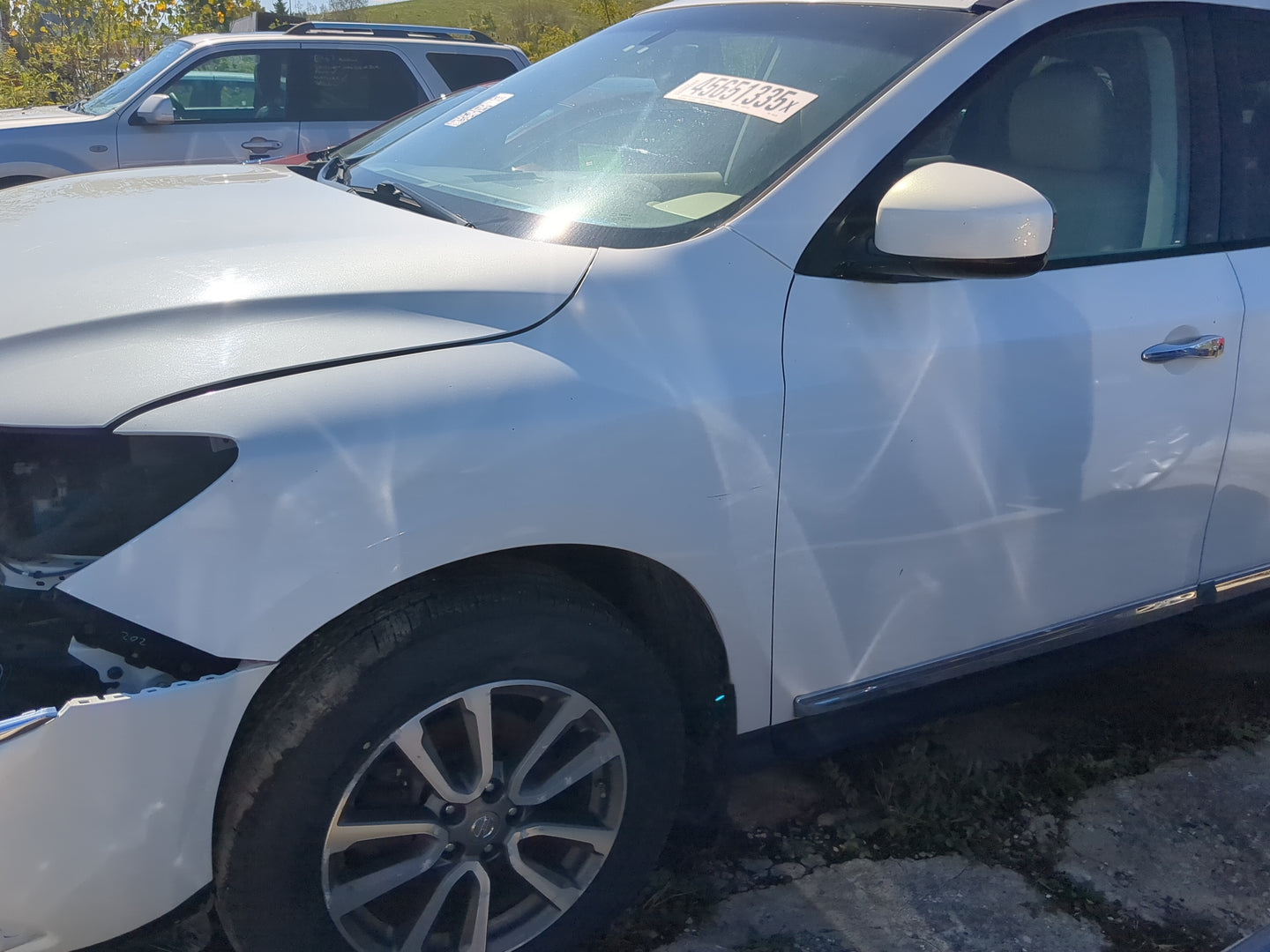 2013-2015 Nissan Pathfinder Driver Front Door Oem - Oemusedautoparts1.com