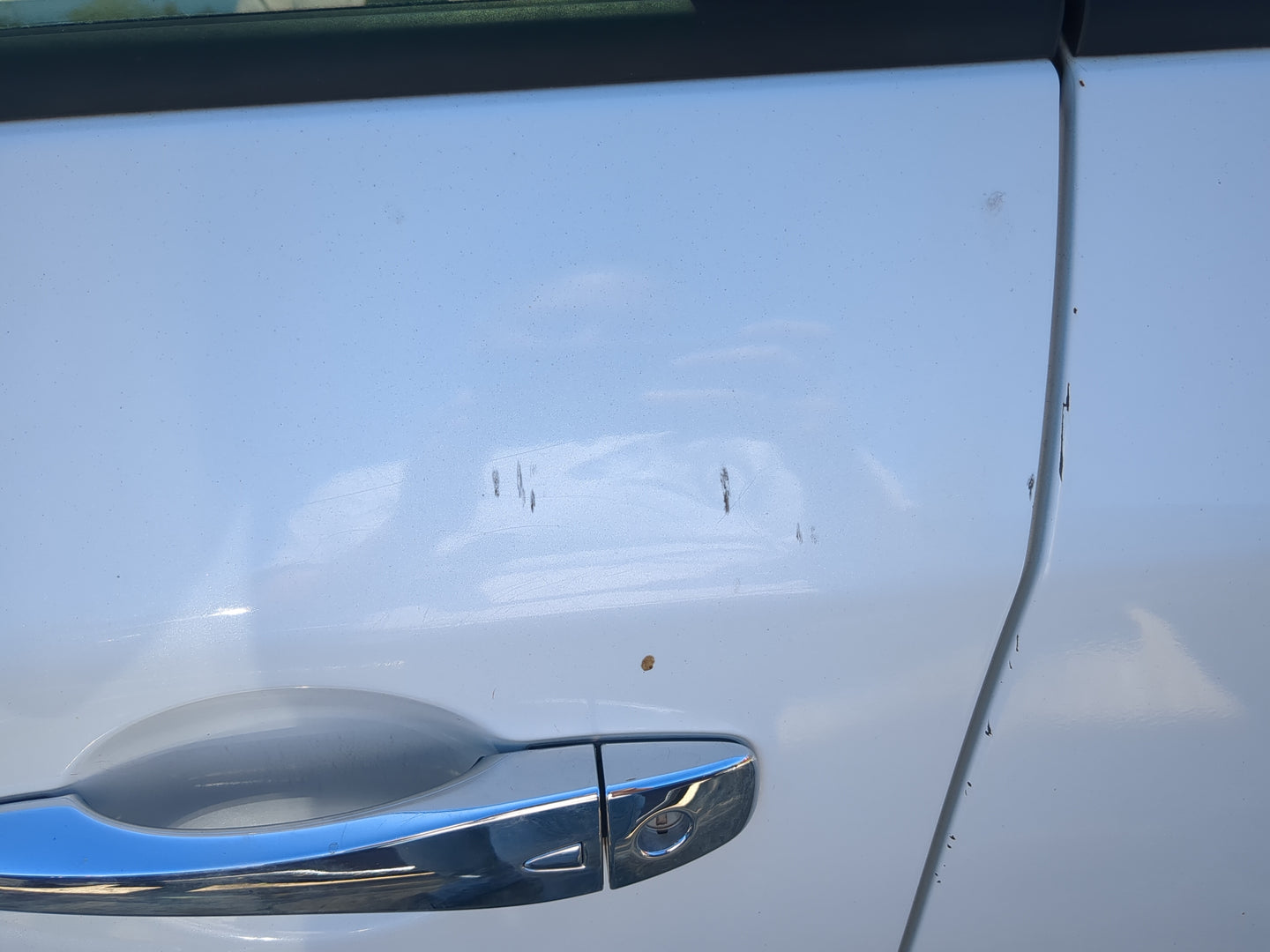 2013-2015 Nissan Pathfinder Driver Front Door Oem 1173555 - Oemusedautoparts1.com