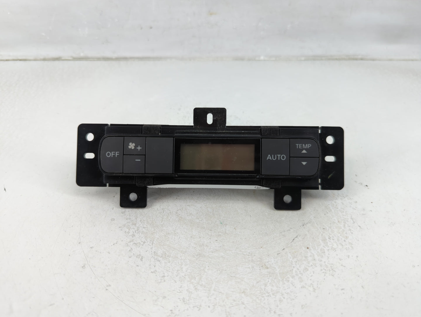 2013 Nissan Pathfinder Climate Control Module Temperature AC/Heater Replacement P/N:275113KA0A Fits OEM Used Auto Parts - Oe