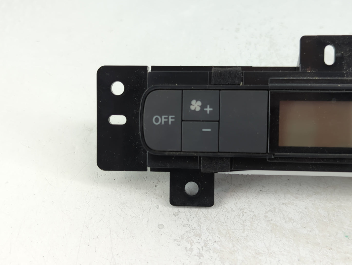 2013 Nissan Pathfinder Climate Control Module Temperature AC/Heater Replacement P/N:275113KA0A Fits OEM Used Auto Parts - Oe