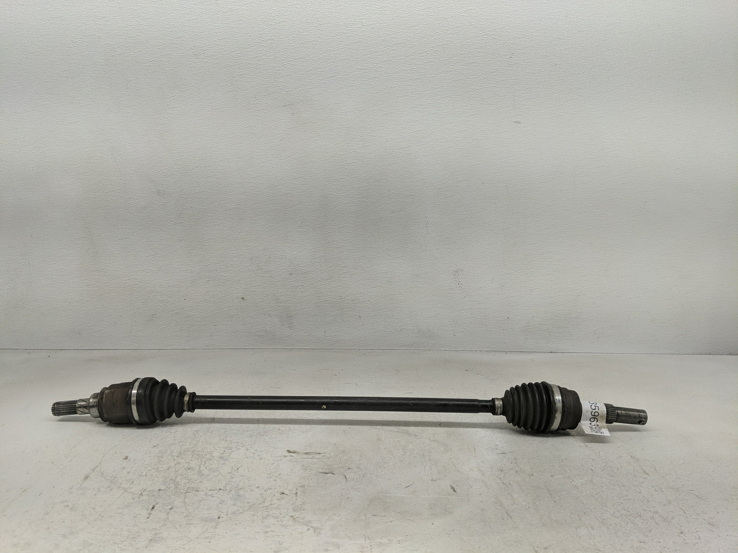 2013-2020 Nissan Pathfinder Axle Shaft Front Driver Cv C/v - Oemusedautoparts1.com