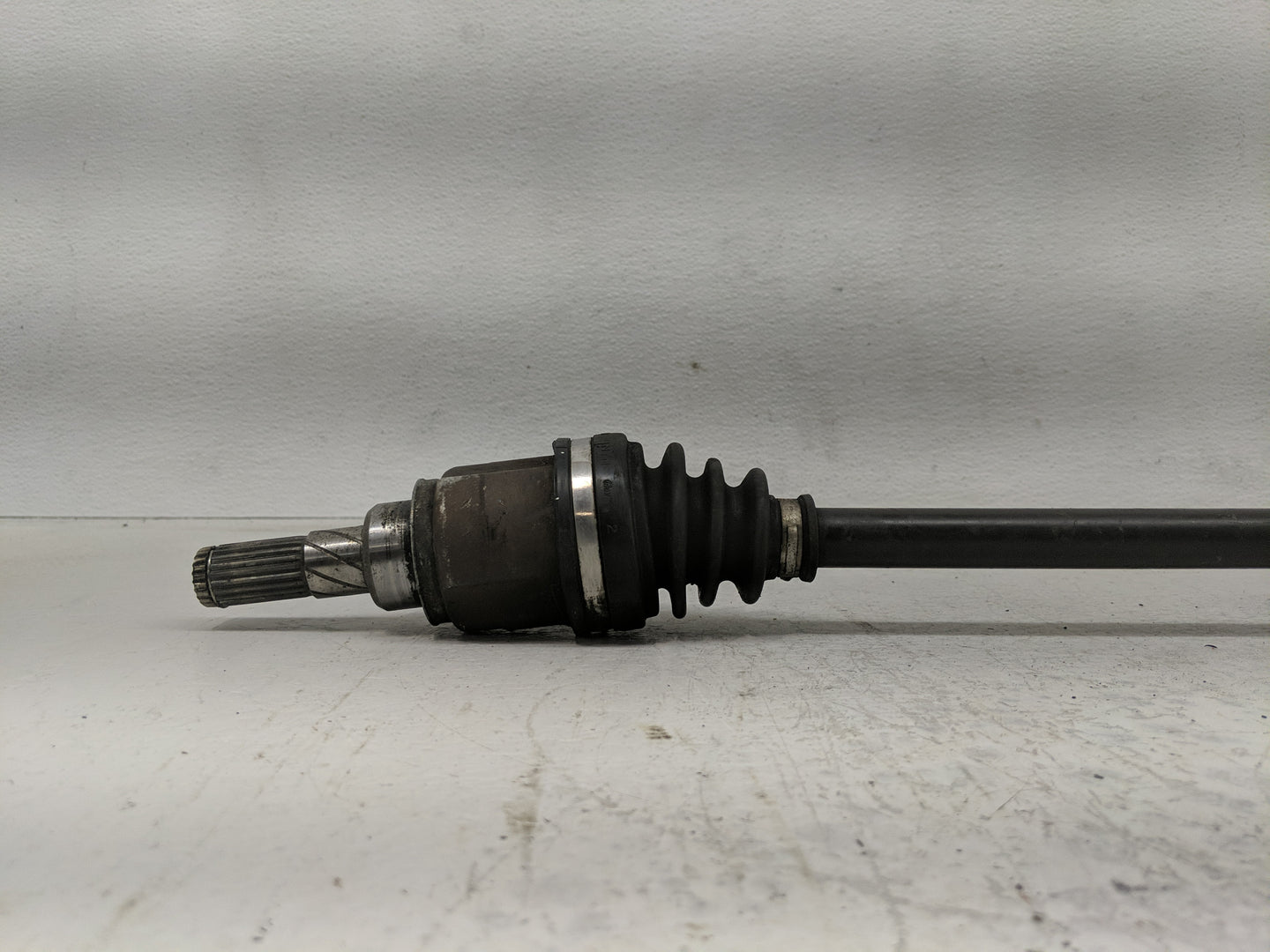 2013-2020 Nissan Pathfinder Axle Shaft Front Driver Cv C/v - Oemusedautoparts1.com