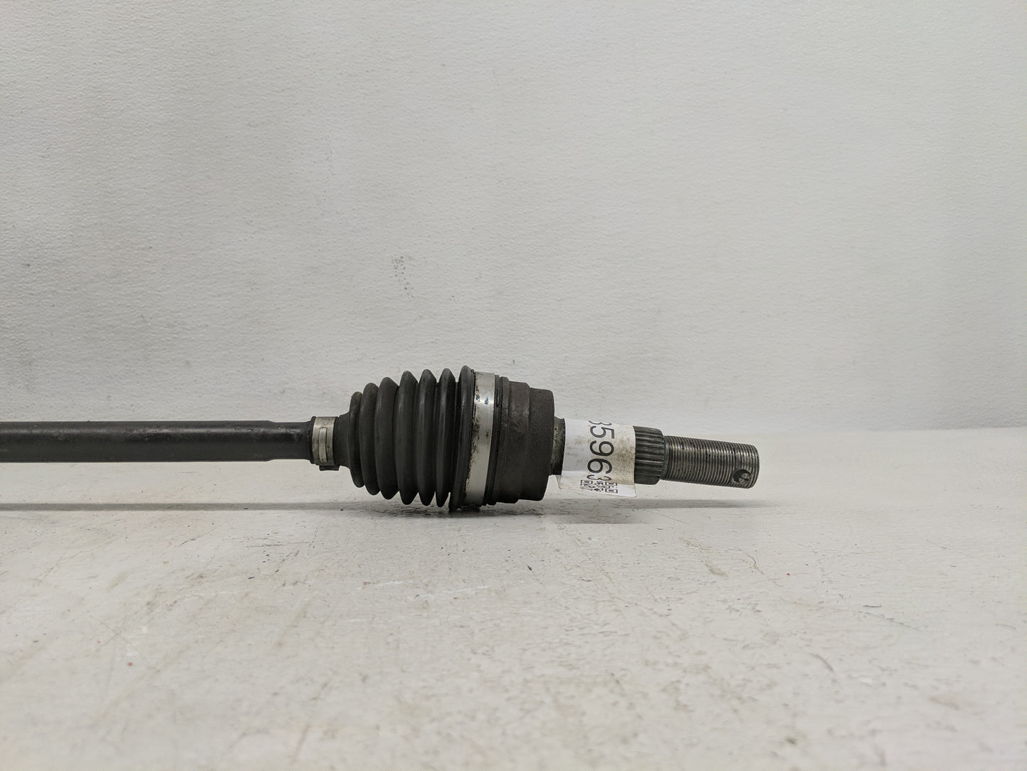 2013-2020 Nissan Pathfinder Axle Shaft Front Driver Cv C/v - Oemusedautoparts1.com