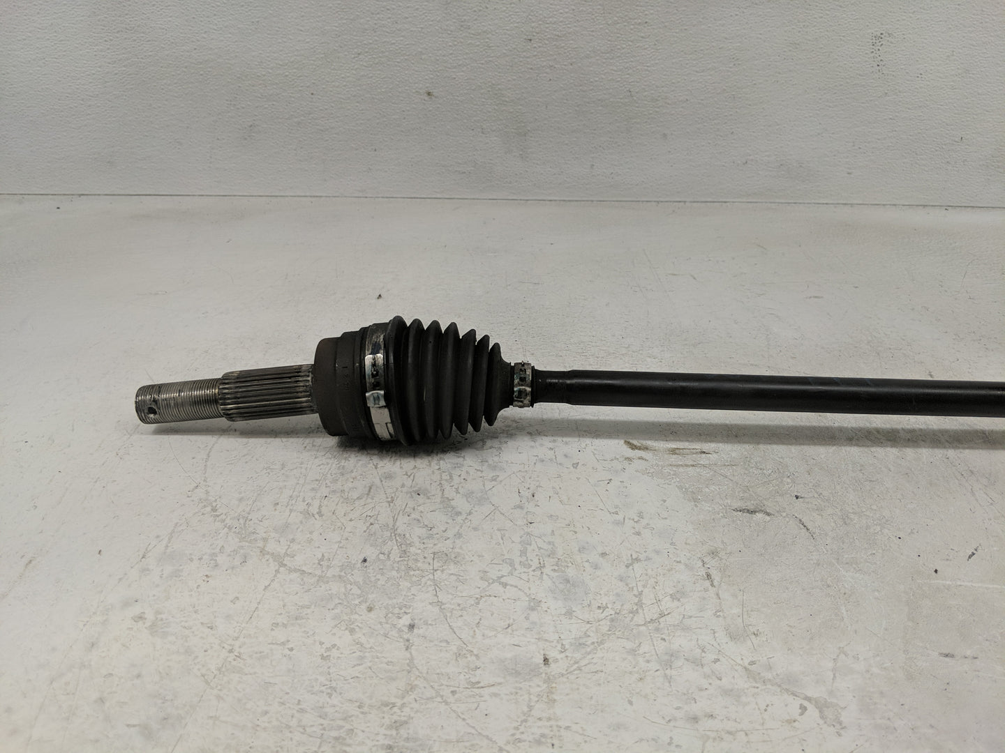 2013-2020 Nissan Pathfinder Axle Shaft Front Driver Cv C/v - Oemusedautoparts1.com
