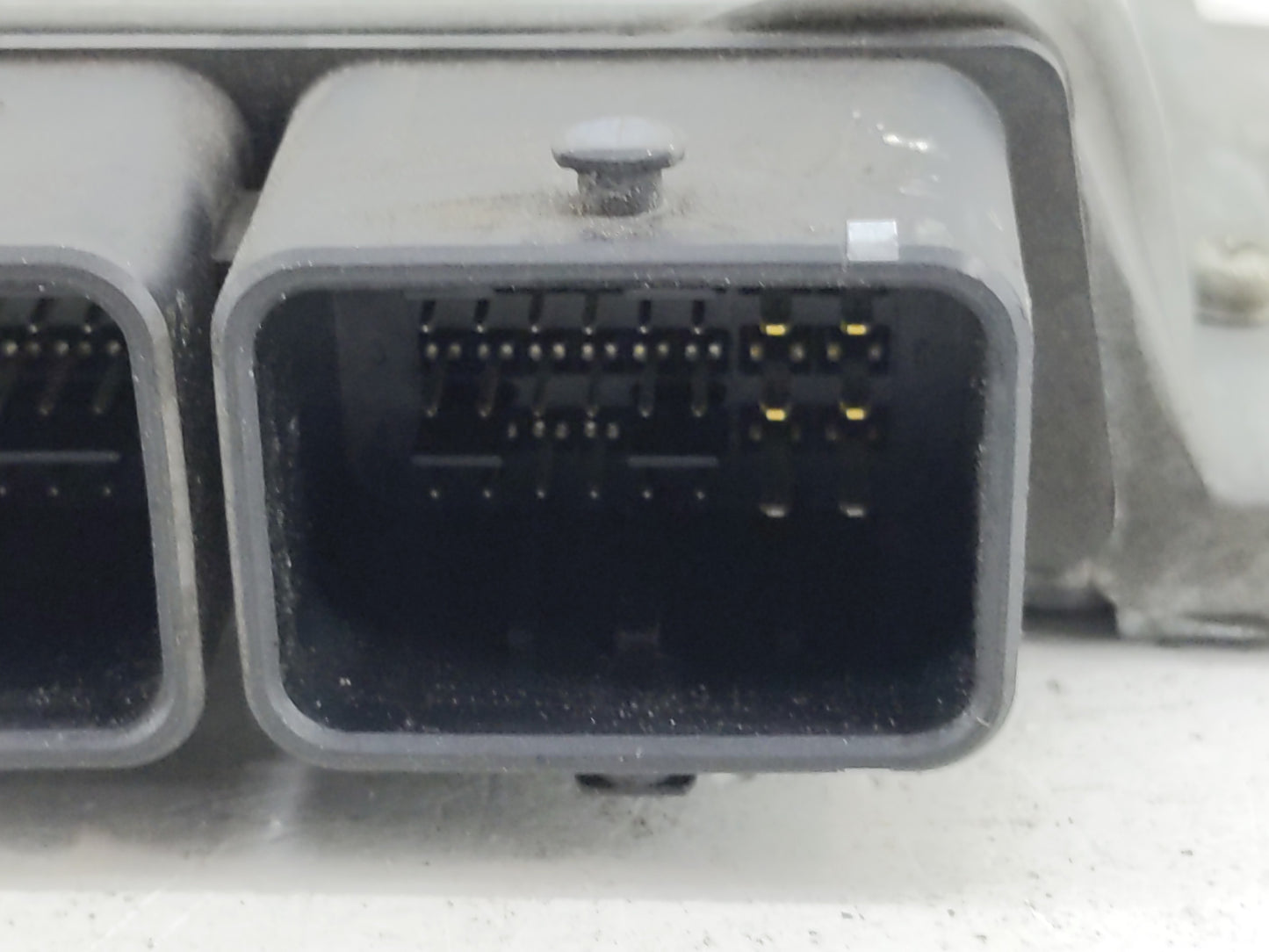 2013 Nissan Pathfinder PCM Engine Control Computer ECU ECM PCU OEM P/N:NEC008-066 Fits OEM Used Auto Parts - Oemusedautopart