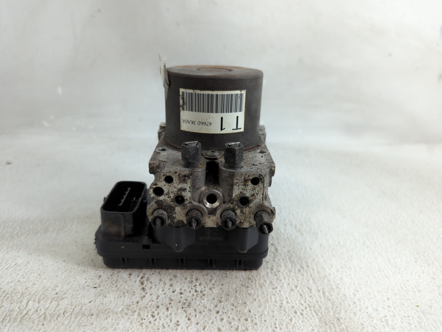 2013 Nissan Pathfinder ABS Pump Control Module Replacement P/N:47660 3KA0A 133800-1230 Fits OEM Used Auto Parts - Oemusedaut