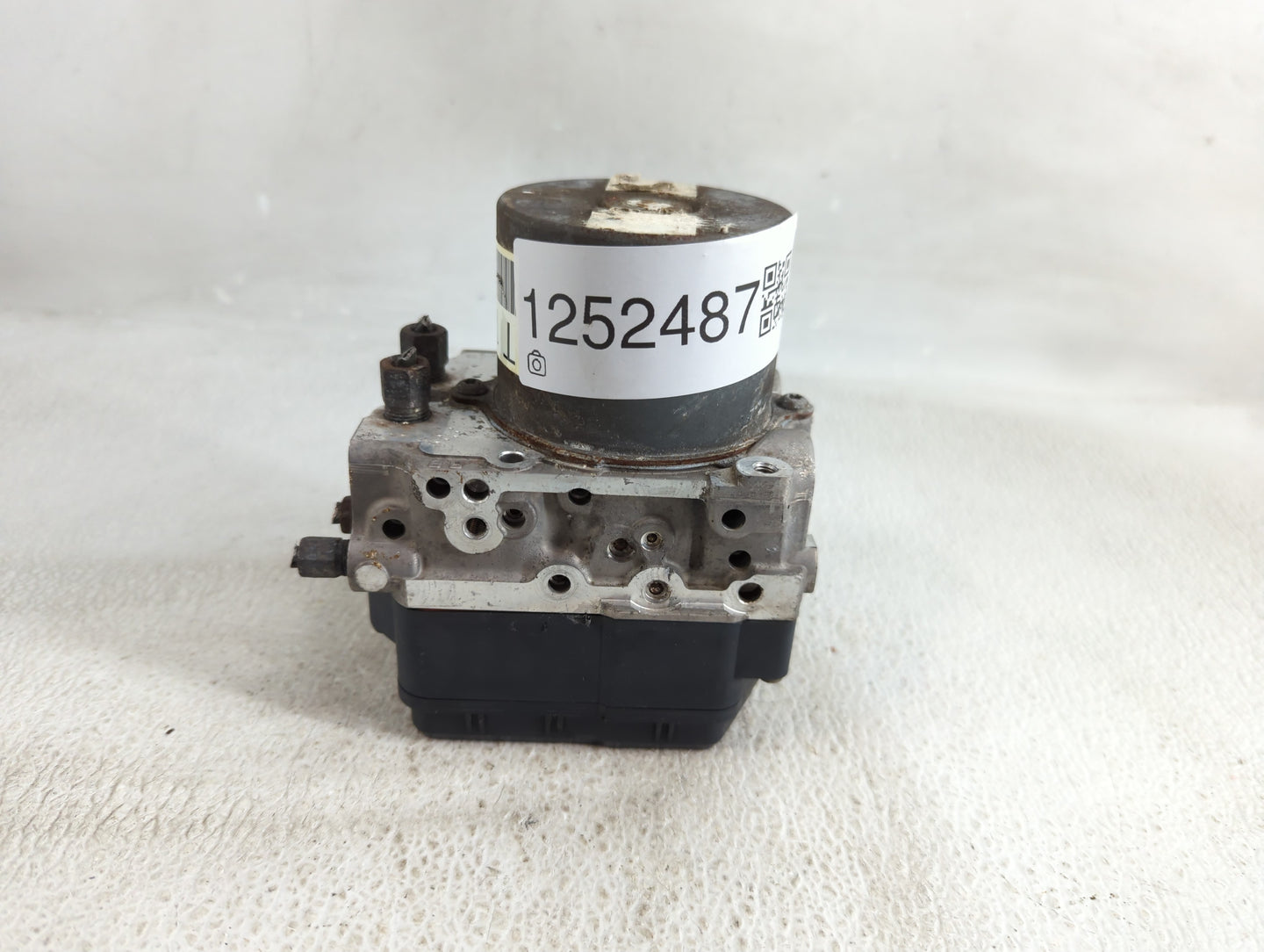 2013 Nissan Pathfinder ABS Pump Control Module Replacement P/N:47660 3KA0A 133800-1230 Fits OEM Used Auto Parts - Oemusedaut