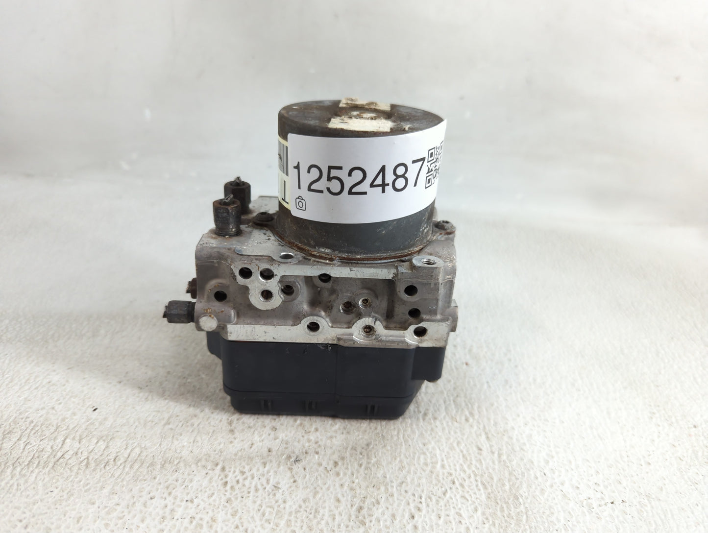 2013 Nissan Pathfinder ABS Pump Control Module Replacement P/N:47660 3KA0A 133800-1230 Fits OEM Used Auto Parts - Oemusedaut