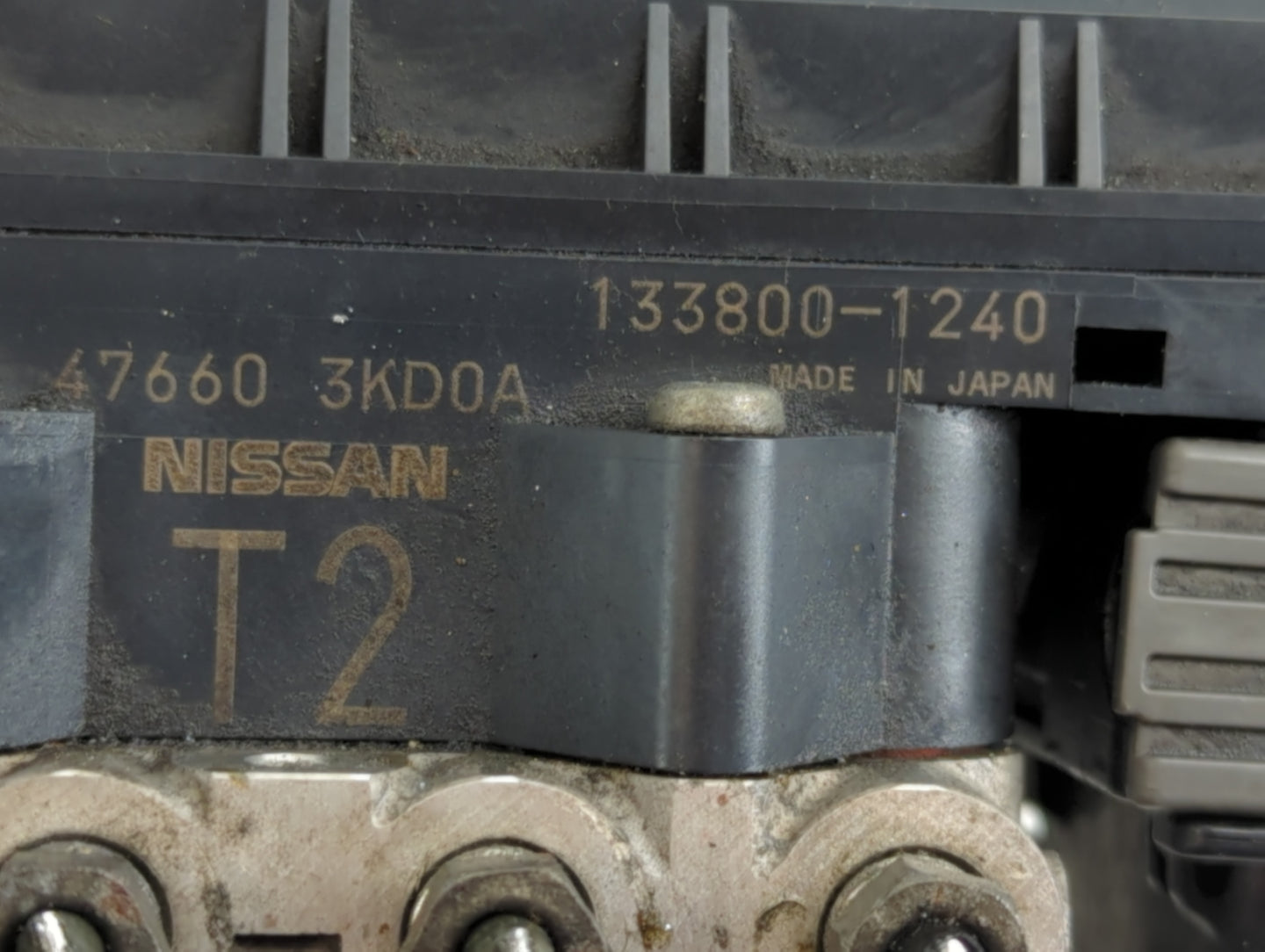 2013-2014 Nissan Pathfinder ABS Pump Control Module Replacement P/N:133800-1240 47660 3KD0A Fits Fits 2013 2014 OEM Used Aut