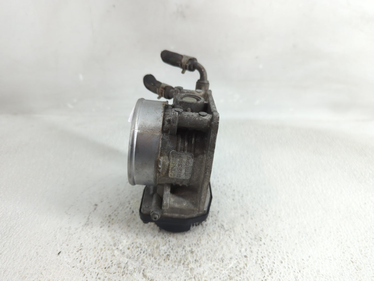 2013-2014 Nissan Pathfinder Throttle Body Fits Fits 2007 2008 2009 2010 2011 2012 2013 2014 OEM Used Auto Parts - Oemusedaut