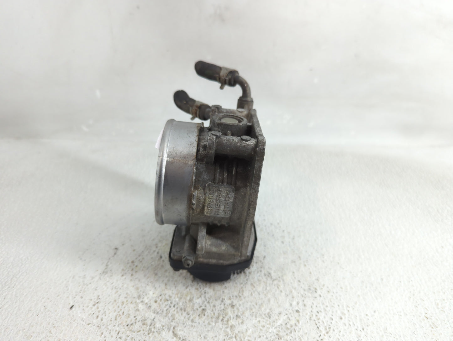 2013-2014 Nissan Pathfinder Throttle Body Fits Fits 2007 2008 2009 2010 2011 2012 2013 2014 OEM Used Auto Parts - Oemusedaut