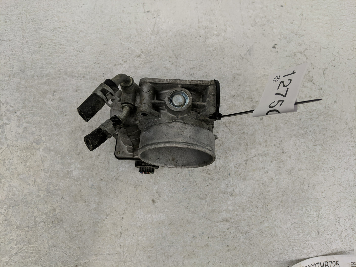 2013-2014 Nissan Pathfinder Throttle Body Fits Fits 2007 2008 2009 2010 2011 2012 2013 2014 OEM Used Auto Parts - Oemusedaut