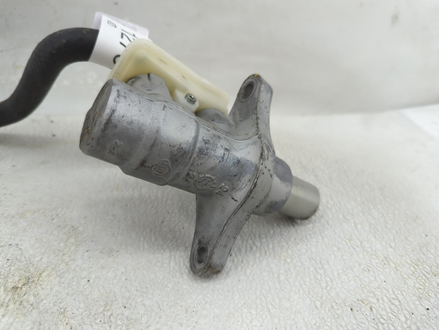 2013-2020 Nissan Pathfinder Brake Master Cylinder 1276163 - Oemusedautoparts1.com