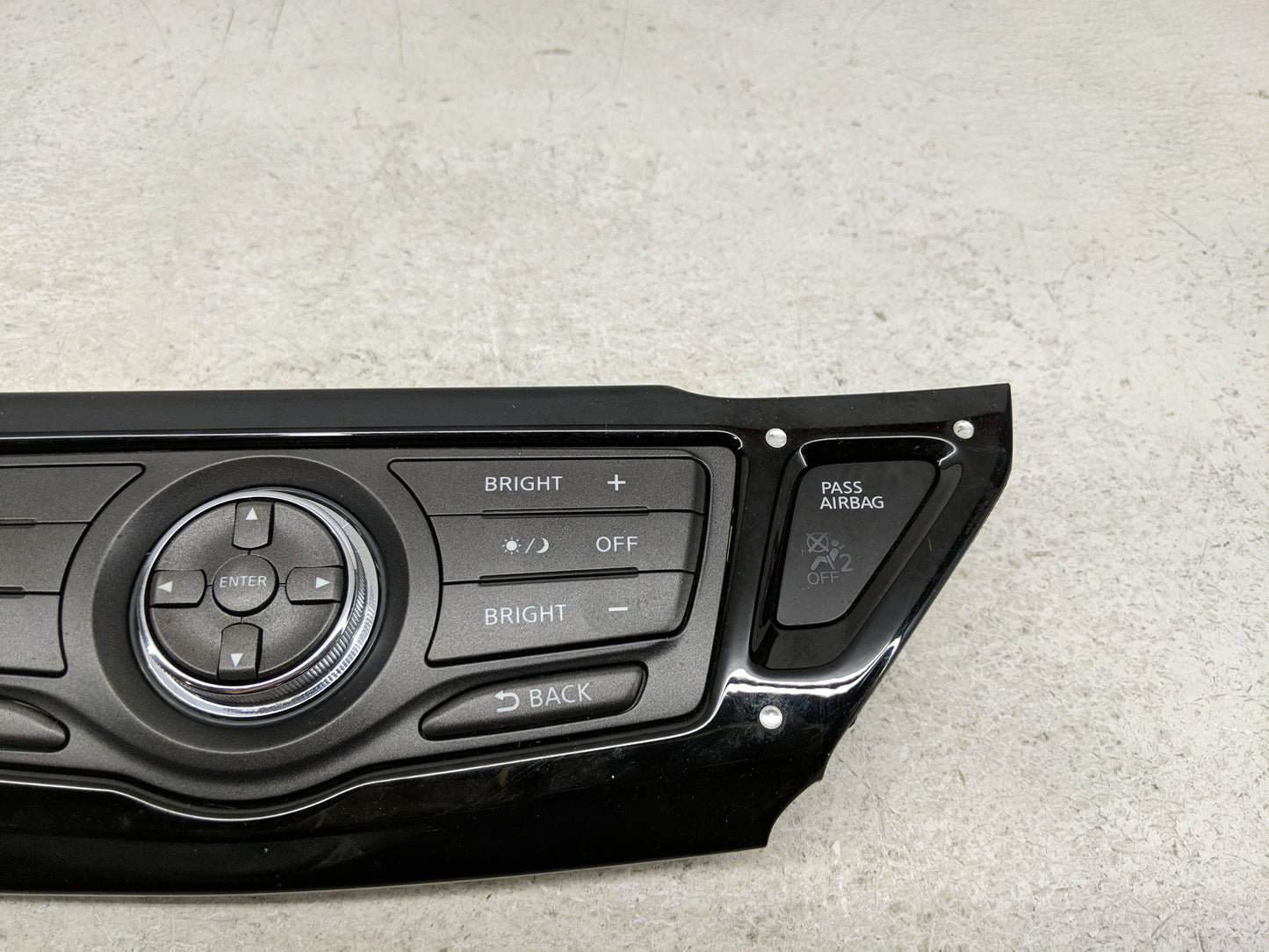 2013 Nissan Pathfinder Radio Control Panel - Oemusedautoparts1.com