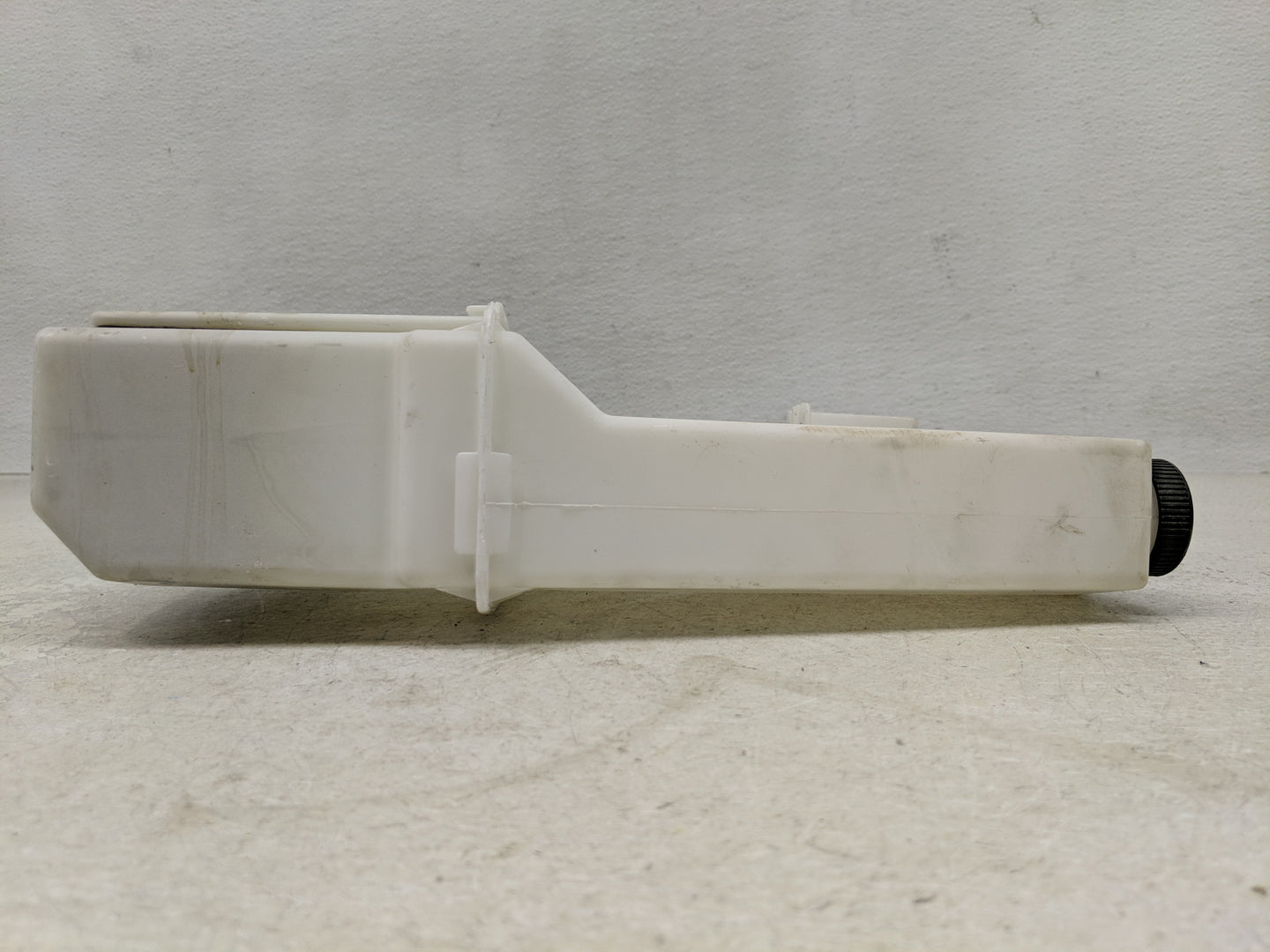 2013 Nissan Pathfinder Radiator Coolant Overflow Expansion Tank Bottle 1313103 - Oemusedautoparts1.com