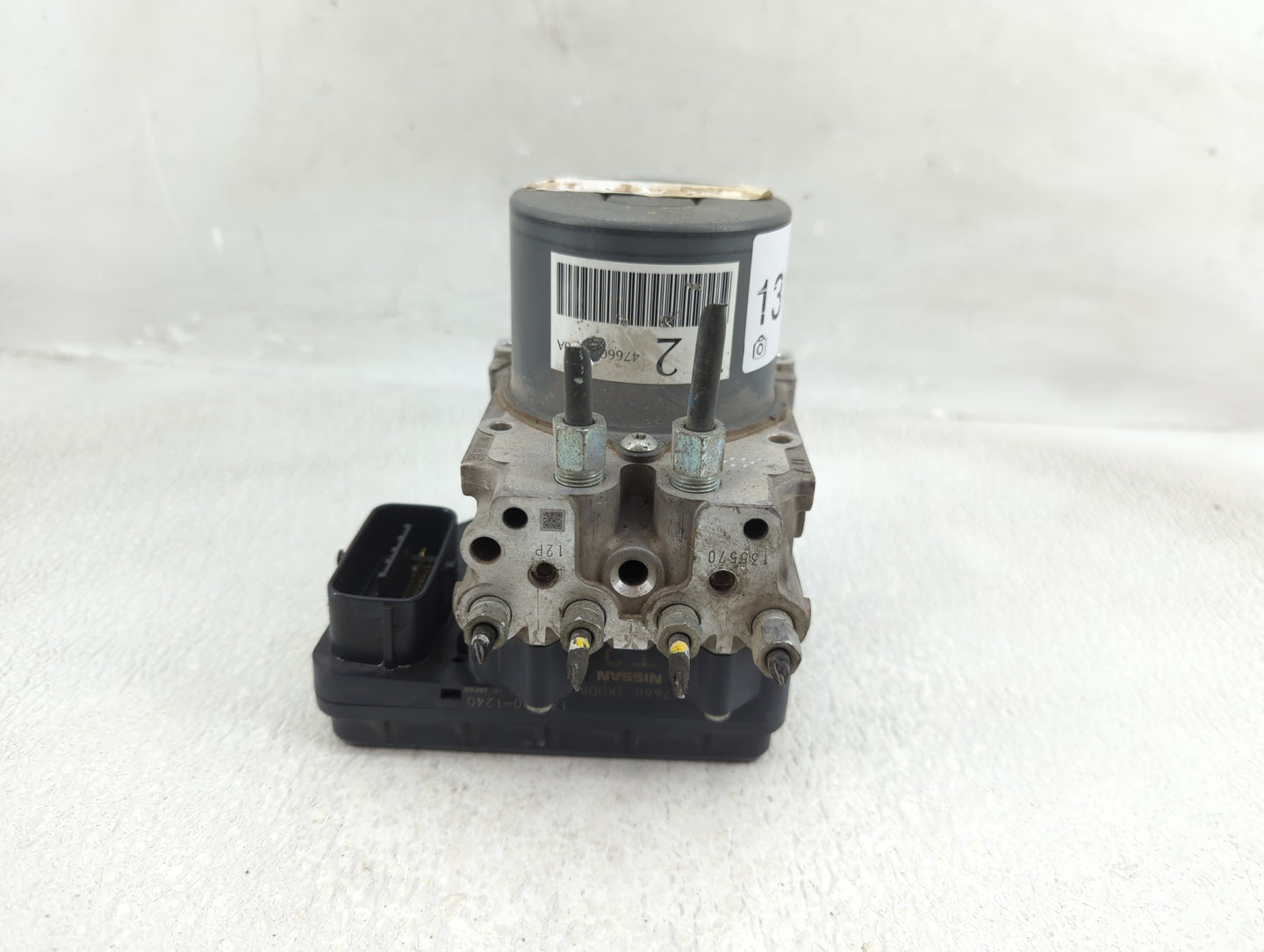 2013 Nissan Pathfinder Throttle Body P/N:47660 3KD0A Fits OEM Used Auto Parts - Oemusedautoparts1.com