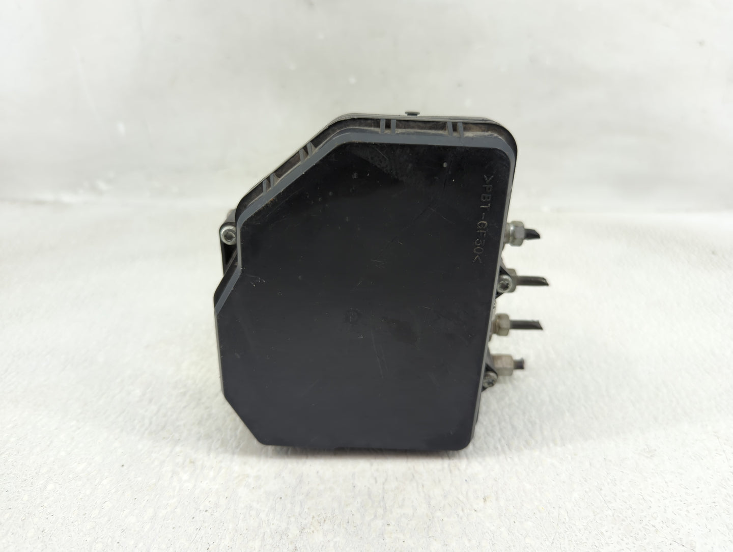 2013 Nissan Pathfinder Throttle Body P/N:47660 3KD0A Fits OEM Used Auto Parts - Oemusedautoparts1.com