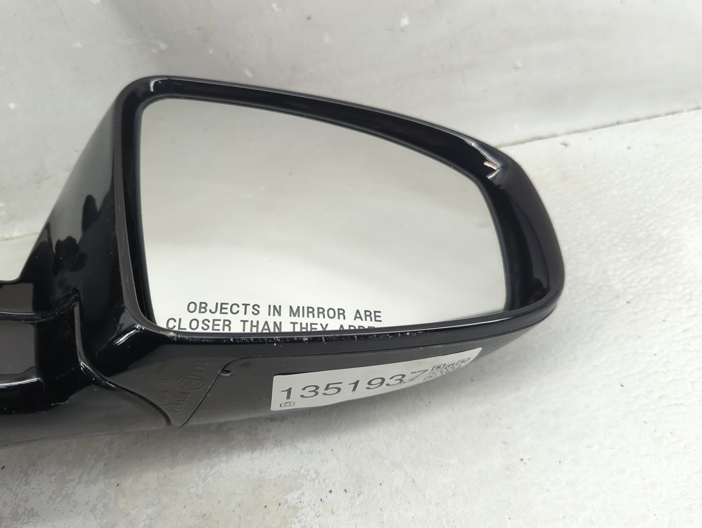 2013-2016 Nissan Pathfinder Passenger Side View Mirror - Right Door Mirror OEM Used - Oemusedautoparts1.com
