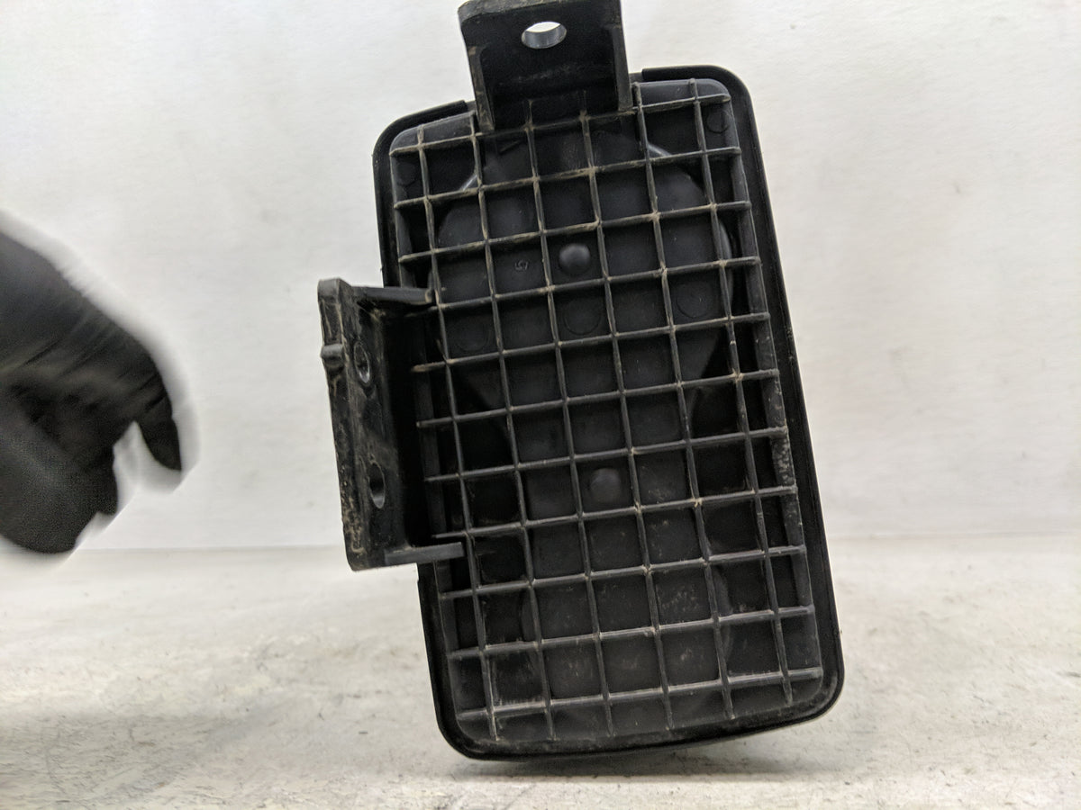 2013 Nissan Pathfinder Fuel Vapor Charcoal Canister 1357806 - Oemusedautoparts1.com