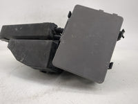 2013 Nissan Pathfinder Fusebox Fuse Box Panel Relay Module P/N:284B7 ZE03B Fits OEM Used Auto Parts - Oemusedautoparts1.com