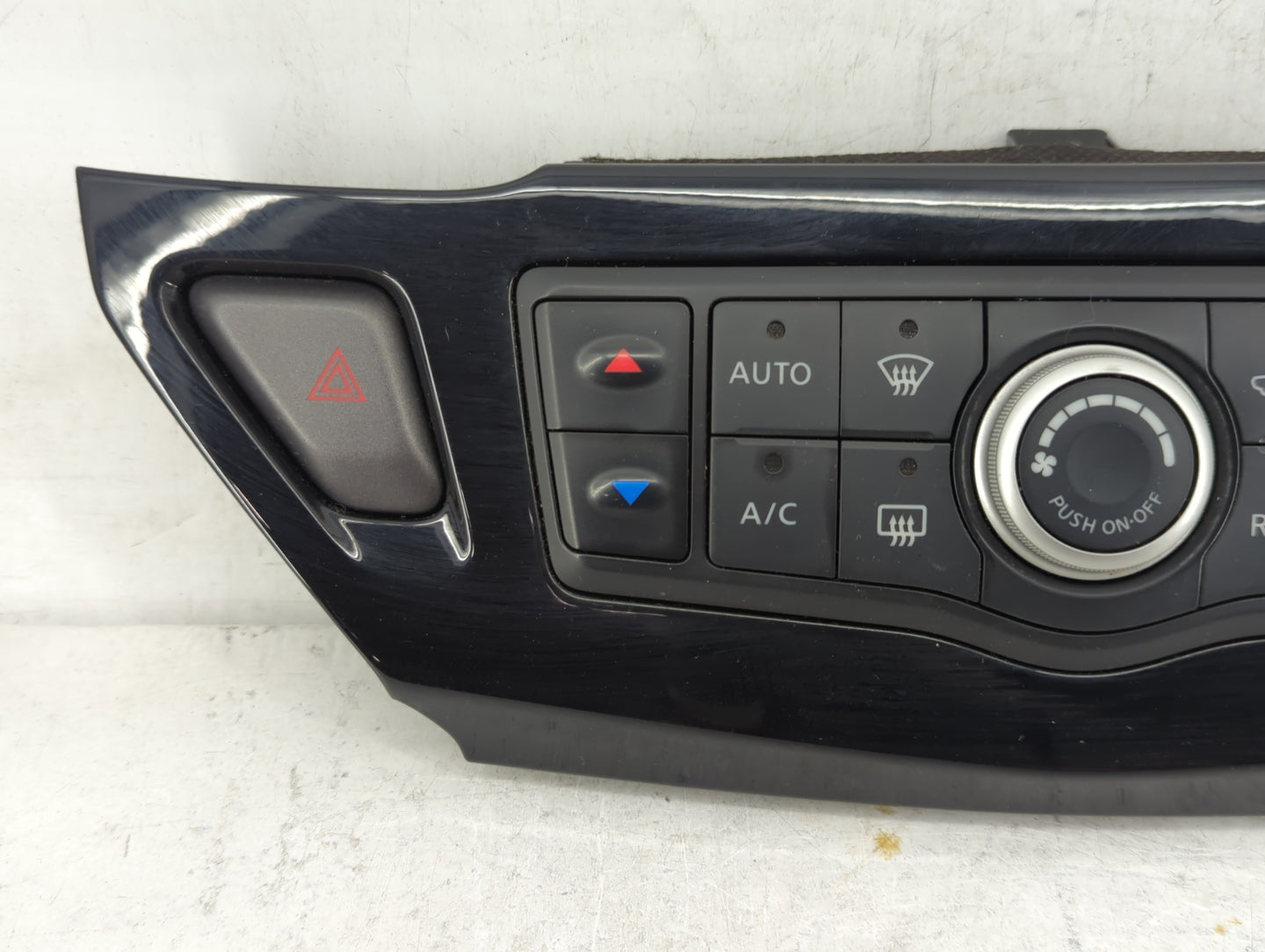 2013-2016 Nissan Pathfinder Climate Control Module Temperature AC/Heater Replacement P/N:27500 3KA2A Fits Fits 2013 2014 201