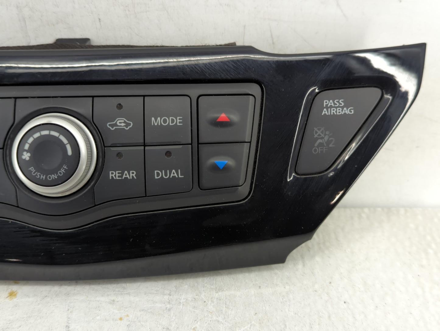 2013-2016 Nissan Pathfinder Climate Control Module Temperature AC/Heater Replacement P/N:27500 3KA2A Fits Fits 2013 2014 201