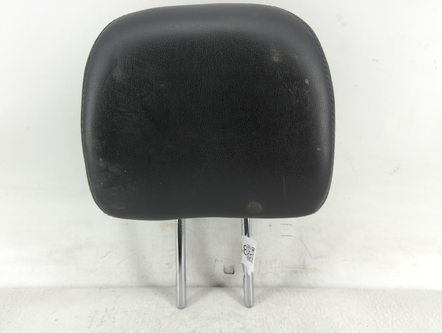 2013 Nissan Pathfinder Headrest Head Rest Rear Center Seat Fits OEM Used Auto Parts - Oemusedautoparts1.com