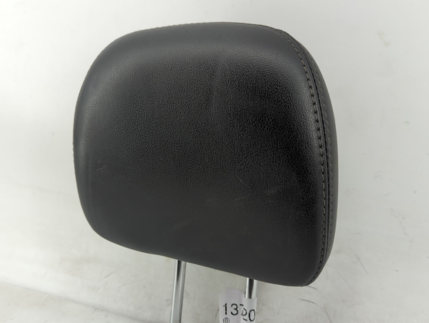 2013 Nissan Pathfinder Headrest Head Rest Rear Center Seat Fits OEM Used Auto Parts - Oemusedautoparts1.com