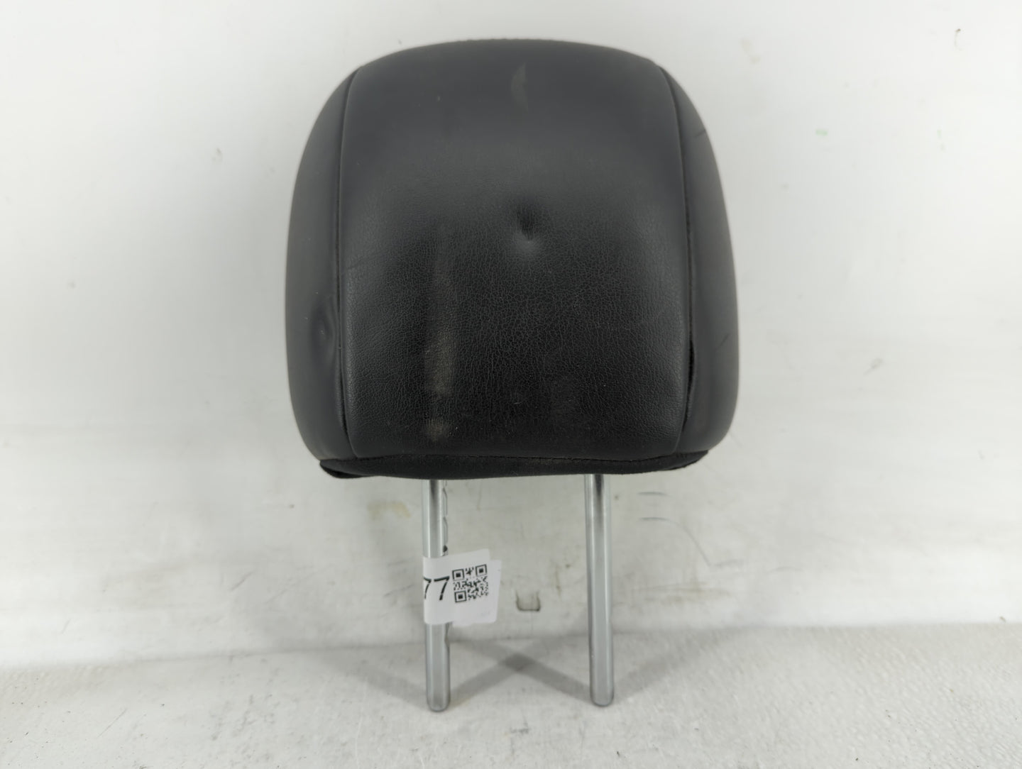 2013 Nissan Pathfinder Headrest Head Rest Rear Center Seat Fits OEM Used Auto Parts - Oemusedautoparts1.com