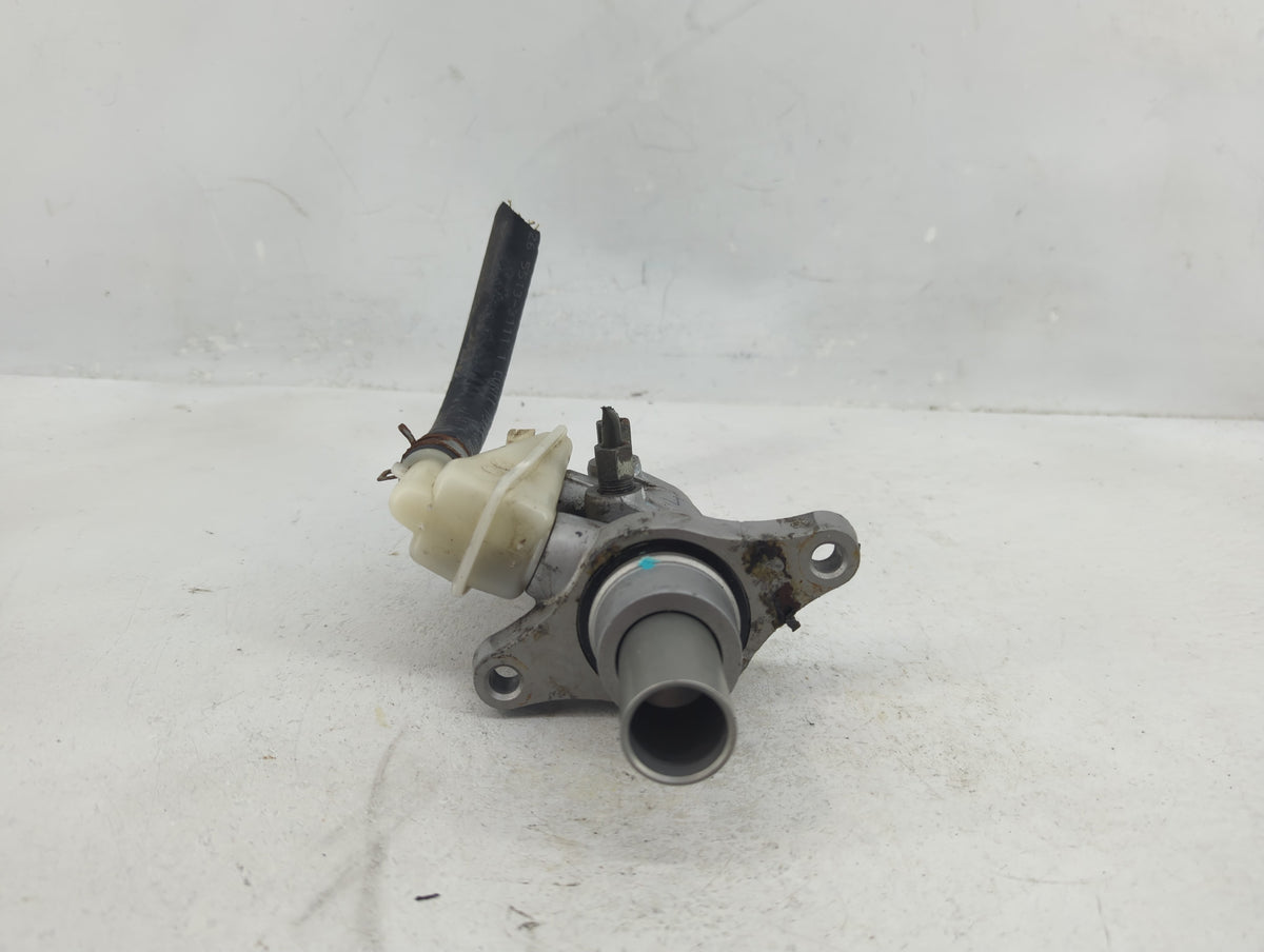 2013-2020 Nissan Pathfinder Brake Master Cylinder 1376367 - Oemusedautoparts1.com