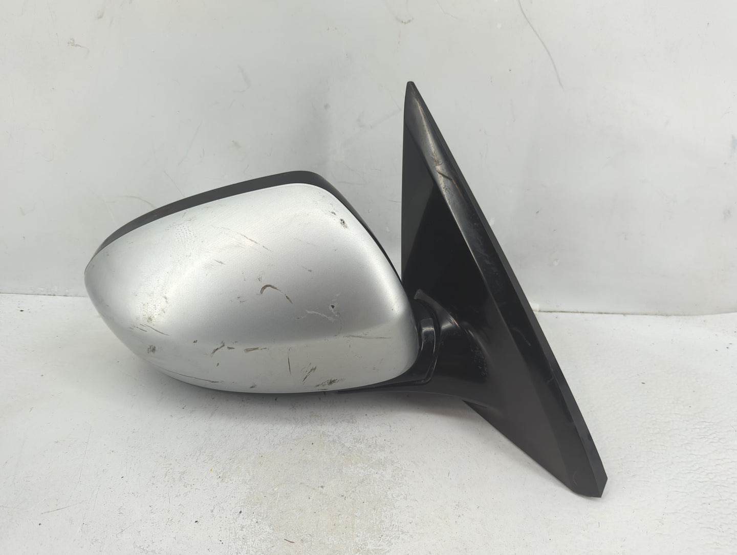 2013-2016 Nissan Pathfinder Passenger Side View Mirror - Right Door Mirror OEM Used - Oemusedautoparts1.com