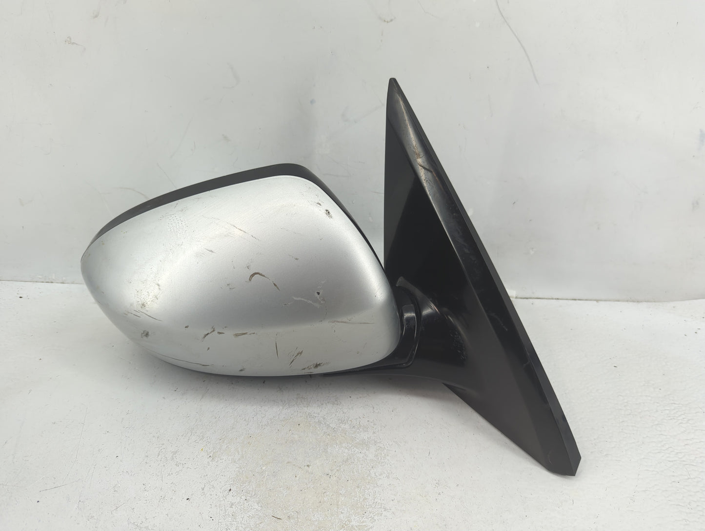2013-2016 Nissan Pathfinder Passenger Side View Mirror - Right Door Mirror OEM Used - Oemusedautoparts1.com