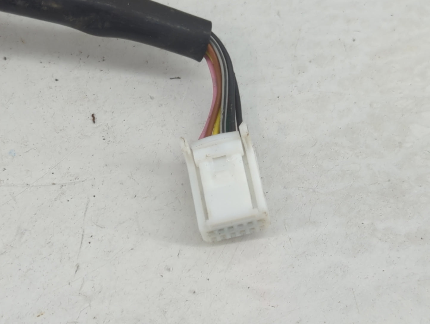 2013-2016 Nissan Pathfinder Passenger Side View Mirror - Right Door Mirror OEM Used - Oemusedautoparts1.com