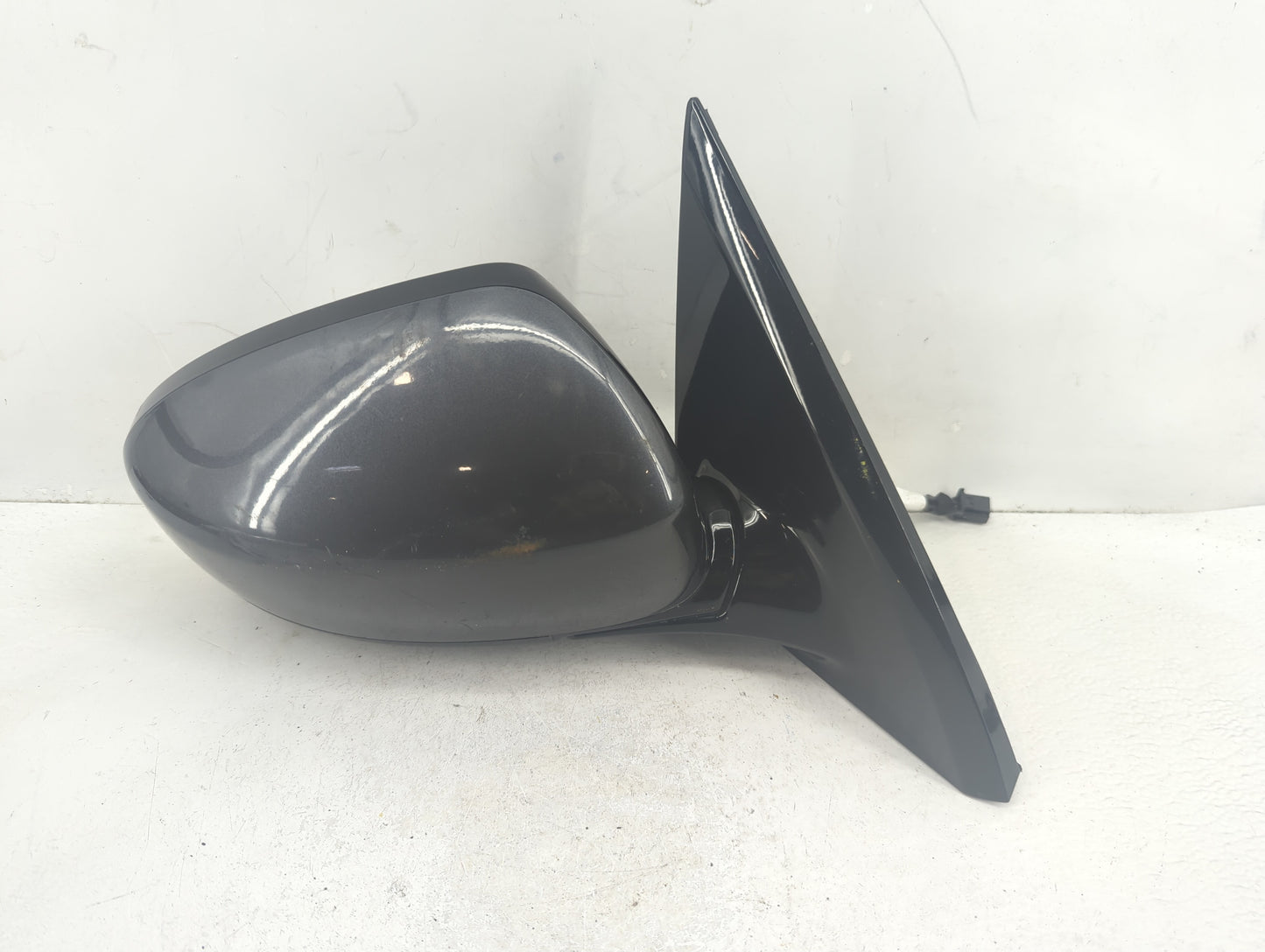 2013-2016 Nissan Pathfinder Passenger Side View Mirror - Right Door Mirror OEM Used - Oemusedautoparts1.com
