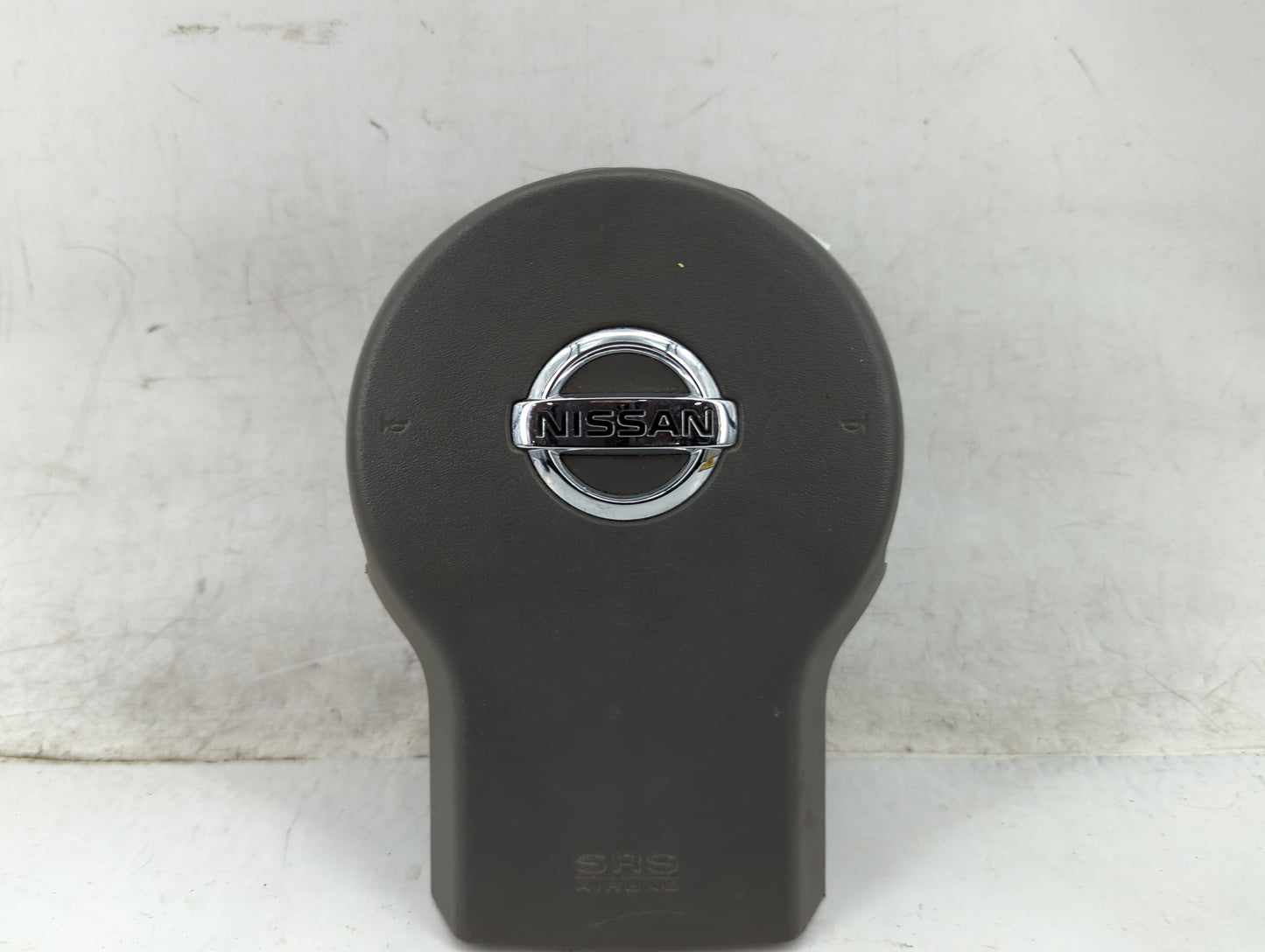 2013 Nissan Pathfinder Air Bag Driver Left Steering Wheel Mounted P/N:98510-9CF8A Fits OEM Used Auto Parts - Oemusedautopart