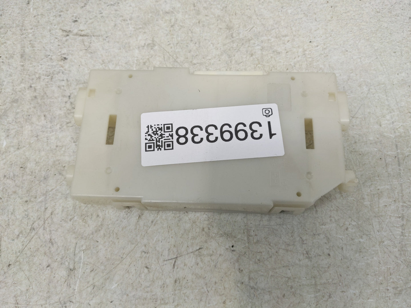2013-2014 Nissan Pathfinder Radio AM FM Cd Player Receiver Replacement P/N:27760 3KA3A Fits Fits 2013 2014 OEM Used Auto Par