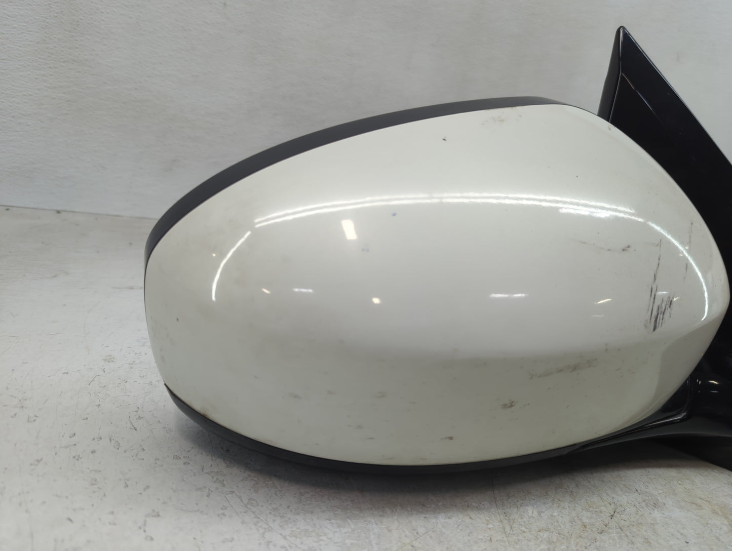 2013-2016 Nissan Pathfinder Driver Side View Mirror - Left Door Mirror OEM Used - Oemusedautoparts1.com
