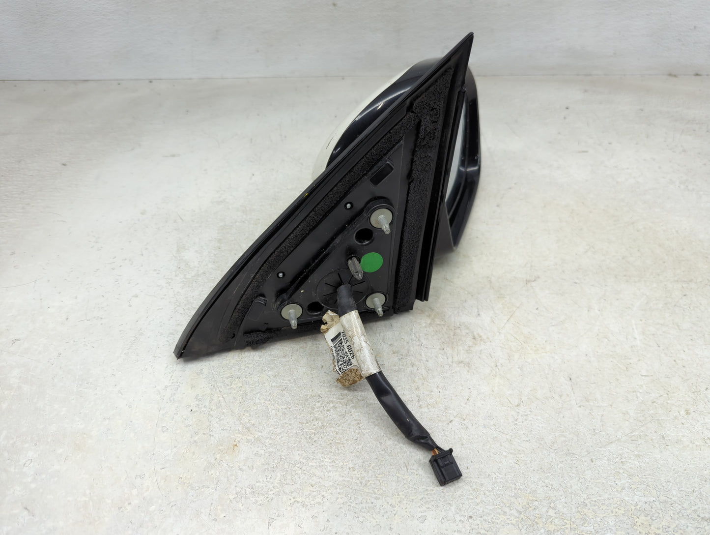 2013-2016 Nissan Pathfinder Driver Side View Mirror - Left Door Mirror OEM Used - Oemusedautoparts1.com