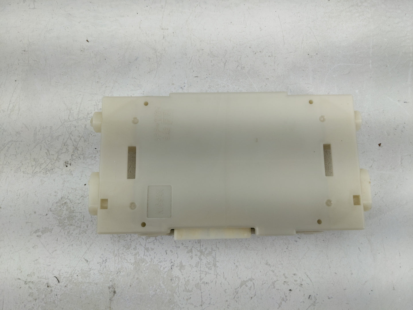 2013-2013 Nissan Pathfinder Temperature Control Module 27760 3ka3a - Oemusedautoparts1.com