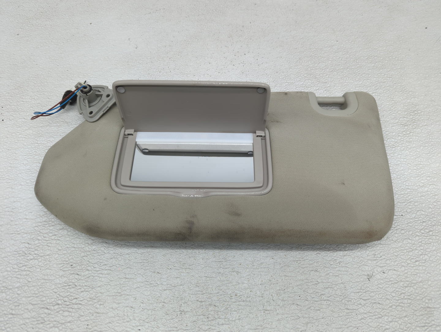 2013-2018 Nissan Pathfinder Sun Visor Shade Replacement Driver Left Mirror Fits Fits 2013 2014 2015 2016 2017 2018 2019 OEM 