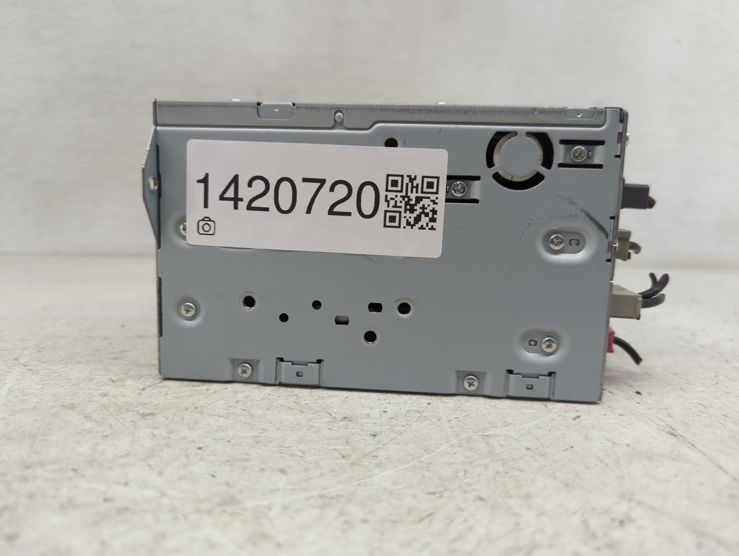 2013-2014 Nissan Pathfinder Radio AM FM Cd Player Receiver Replacement P/N:25915 1JA1B Fits Fits 2013 2014 OEM Used Auto Par