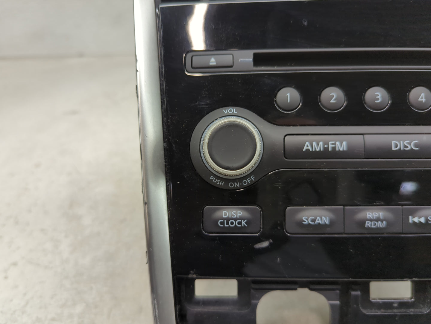 2013-2016 Nissan Pathfinder Radio AM FM Cd Player Receiver Replacement P/N:28185-3KA1A Fits Fits 2013 2014 2015 2016 OEM Use