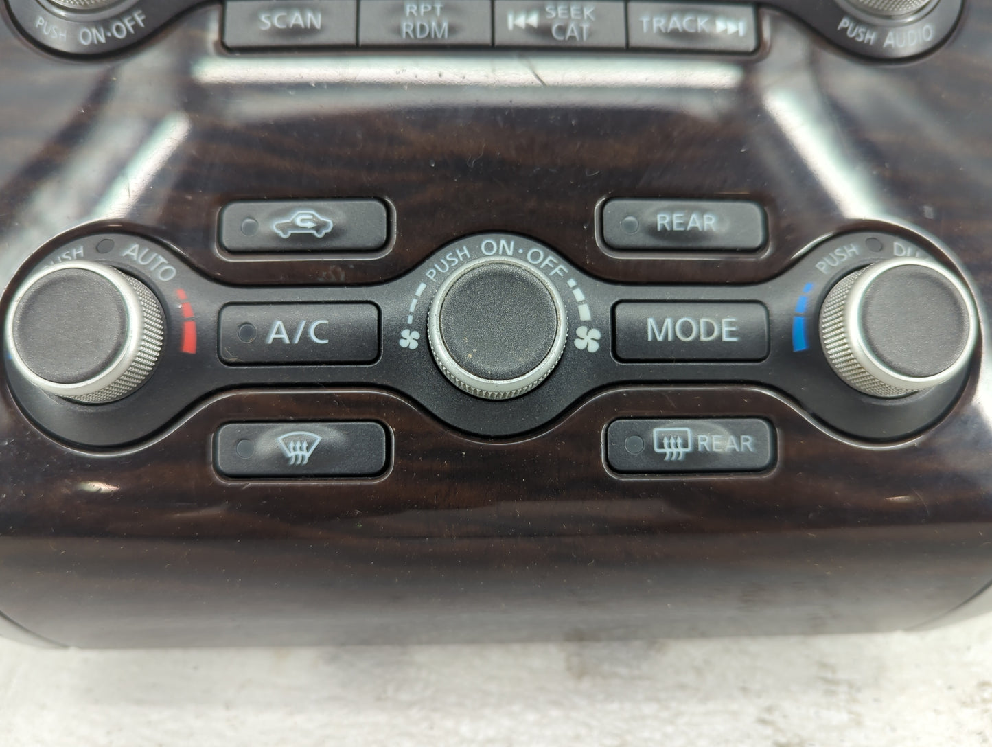 2013-2016 Nissan Pathfinder Climate Control Module Temperature AC/Heater Replacement P/N:68260 3KA0B 3KA0B Fits OEM Used Aut